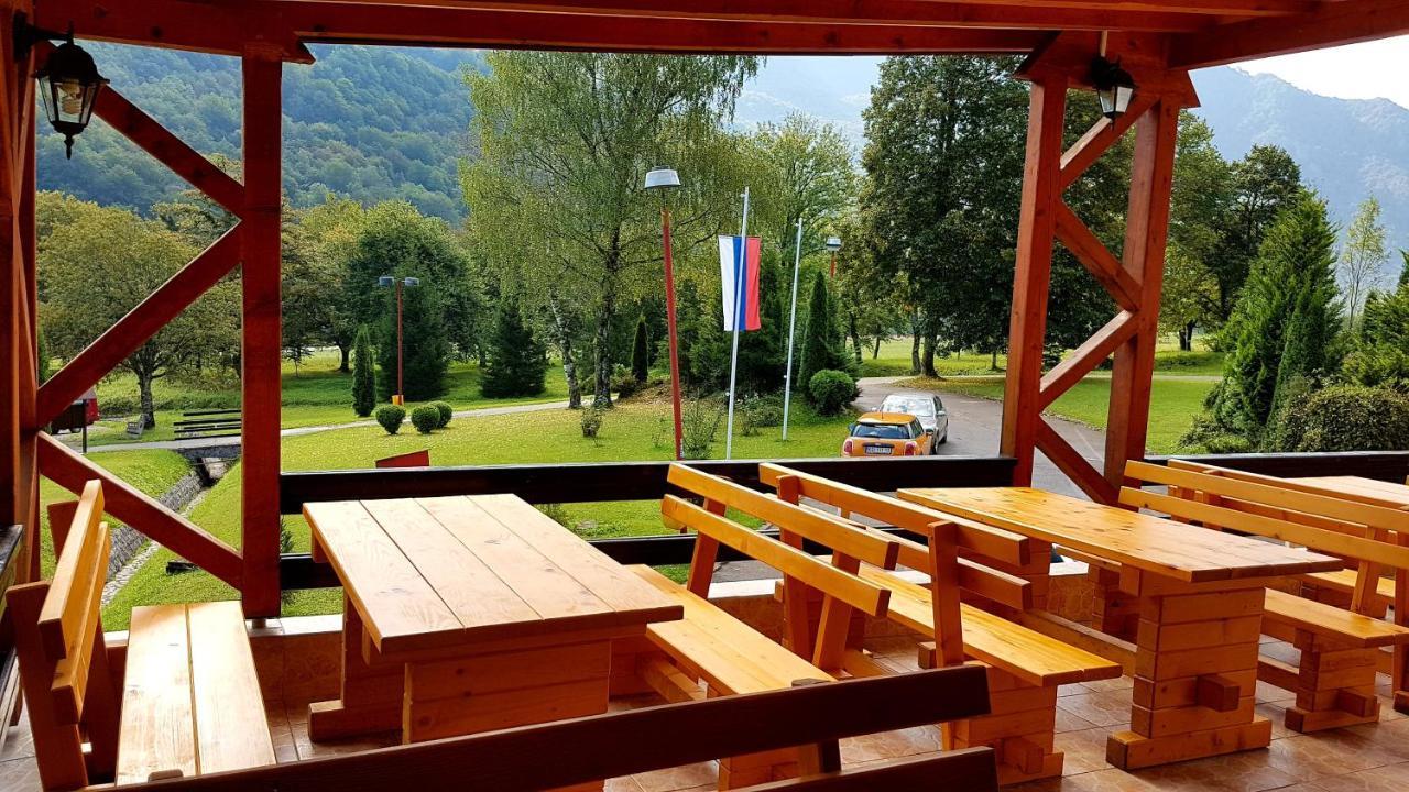 Hotel Mladost Tjentiste Luaran gambar