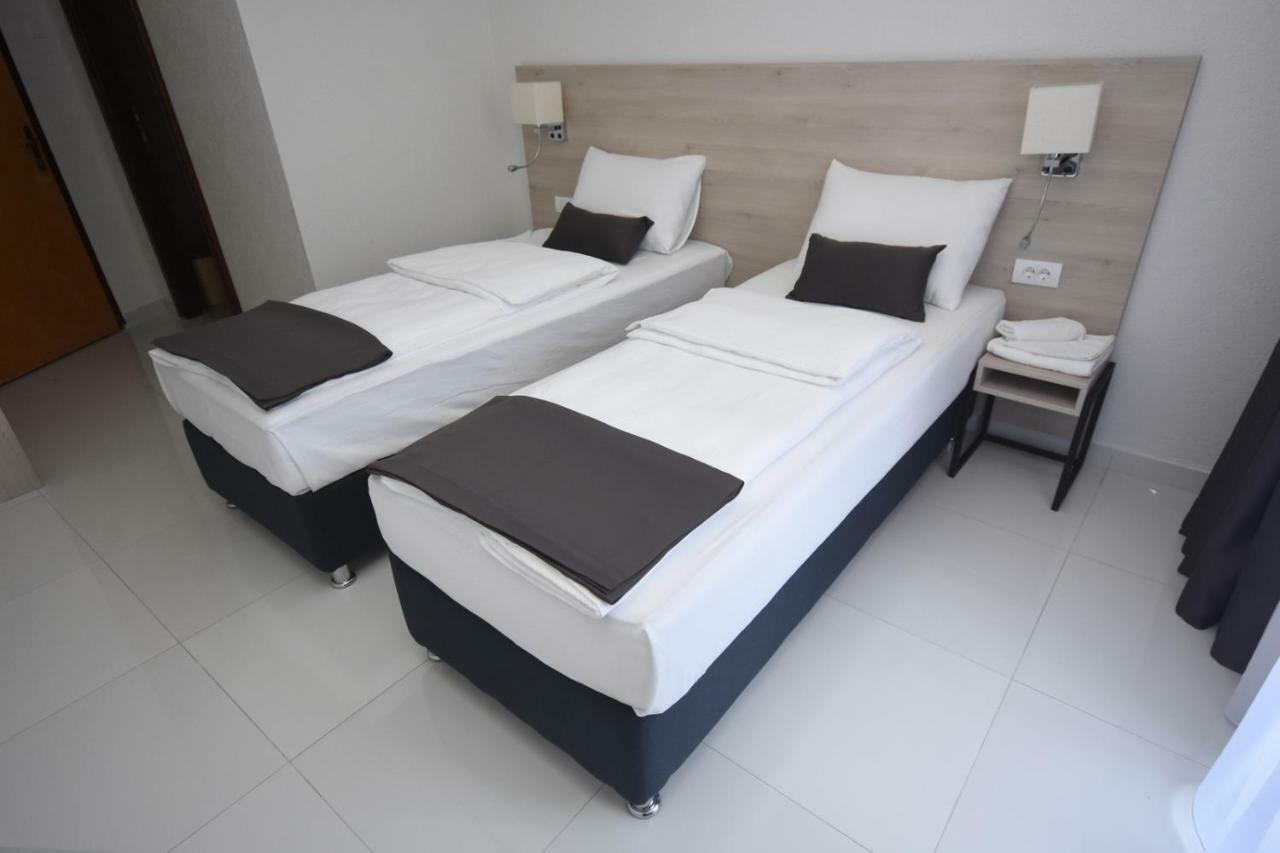 Hotel Mladost Tjentiste Luaran gambar